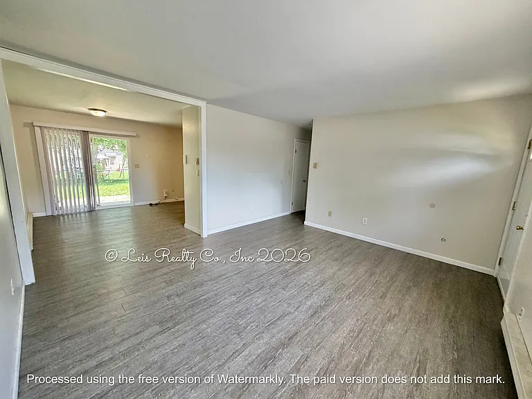 2405 Saint Andrews Dr — Photo 3