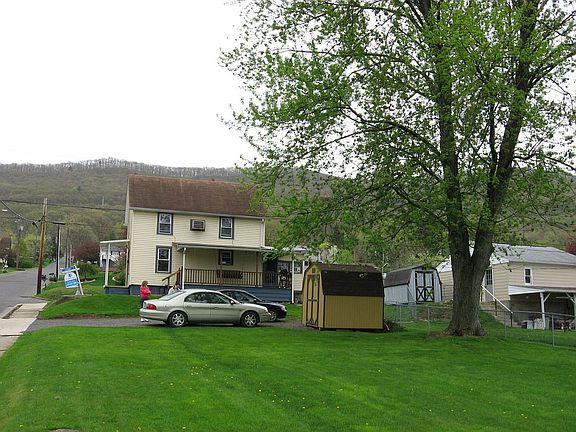 3rd image of 414 Hill St