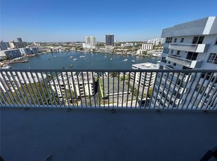 137 Golden Isles Dr APT 1610, Hallandale, FL 33009