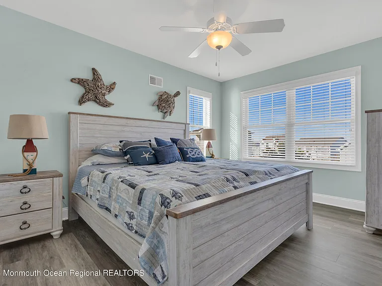411 Harding Ave — Photo 35