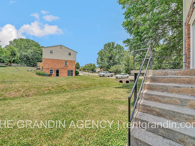 2153 Mulberry St — Photo 17