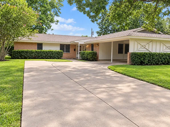 1213 Hampshire Ln, Richardson, TX