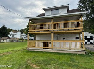 113 Delaware St, Simpson, PA 18407