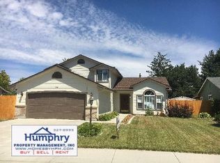 256 W Woodbury Dr, Meridian, ID 83646