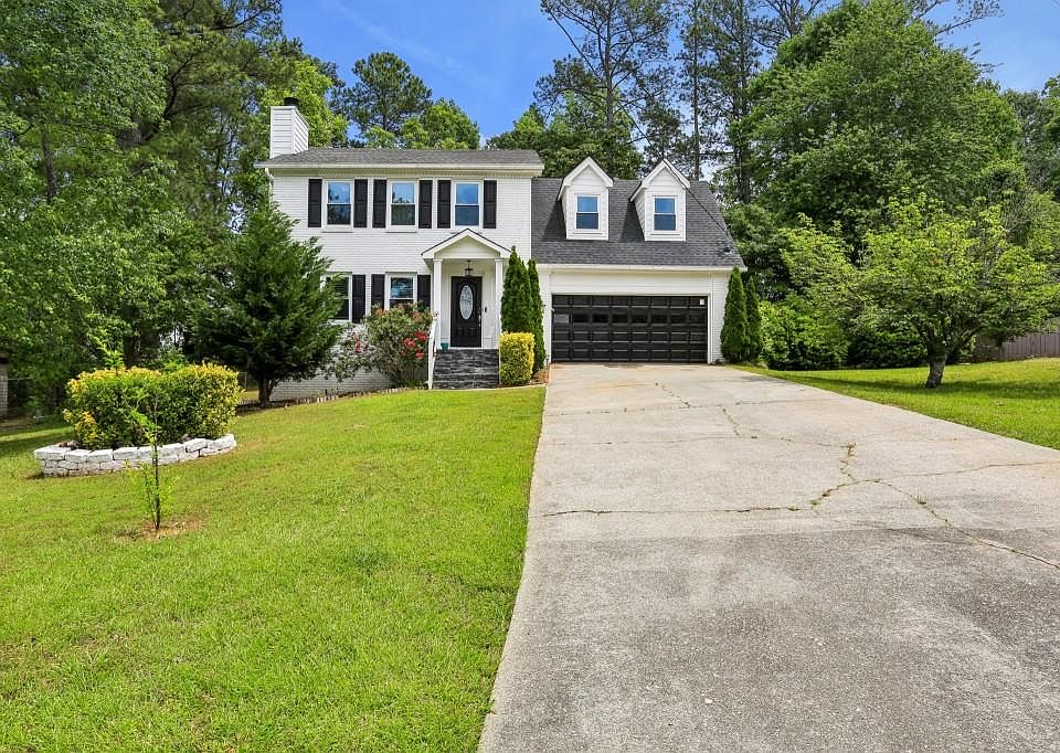 1st image of 300 Summer Pond Trl