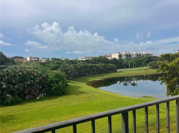 820 NW 87th Ave APT 412, Miami, FL 33172