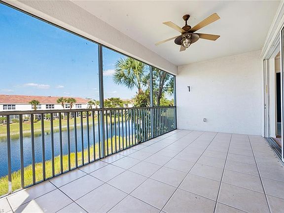 4th image of 1290 Henley St #1708