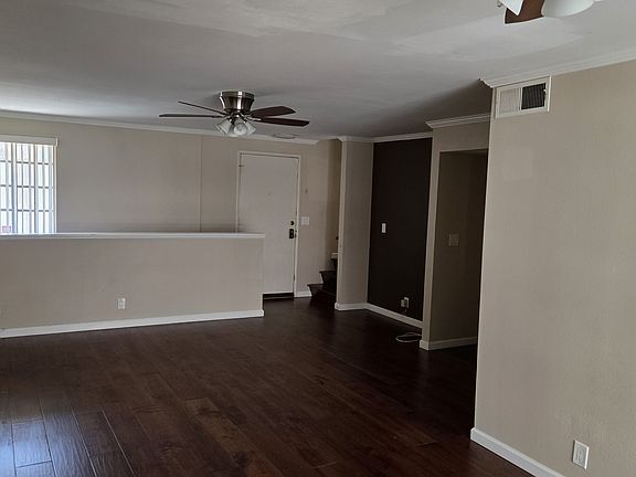 2nd image of 116 Chapel Ave