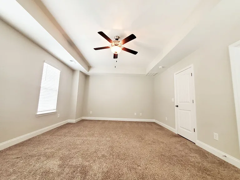 2115 Mannington Dr — Photo 14
