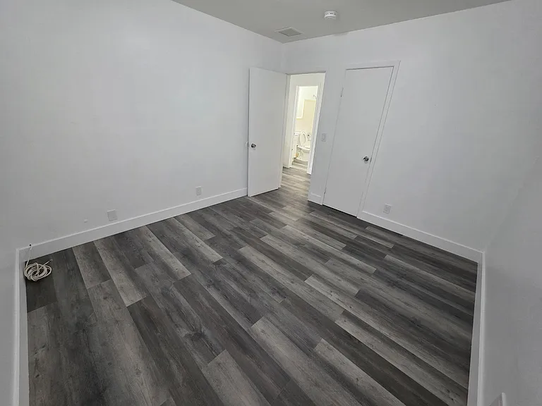 1021 Henrietta Ave #1019-5 — Photo 6