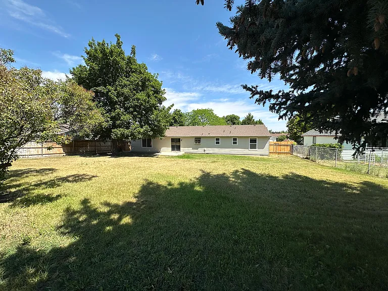 10789 W Hiawatha Dr — Photo 19