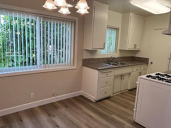 4th image of 14521 Margate St APT 8
