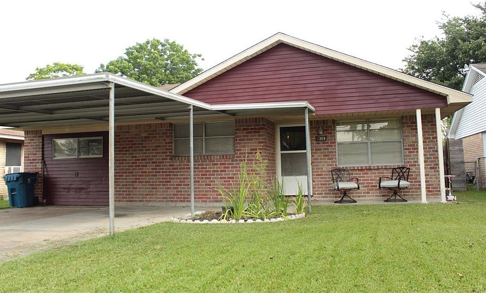 1st image of 1309 Avenue N