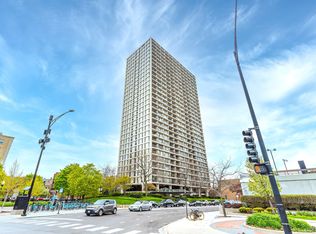 1960 N Lincoln Ave #2212, Chicago, IL 60614