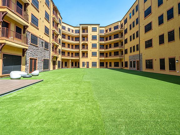 Luxury Apartments in Rockwall