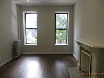 Rented by aptsandlofts.com