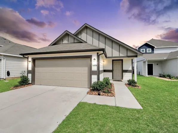 14026 Chinook Dr, Conroe, TX 77384
