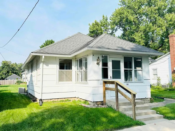 803 Jackson St, Walkerton, IN 46574