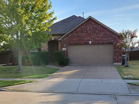 2nd image of 2676 Powderhorn Dr
