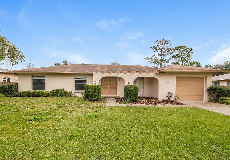 2141 Kendall Ct