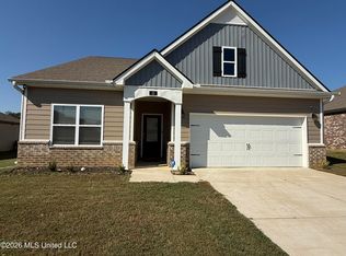 13 Banks Blvd, Byhalia, MS 38611