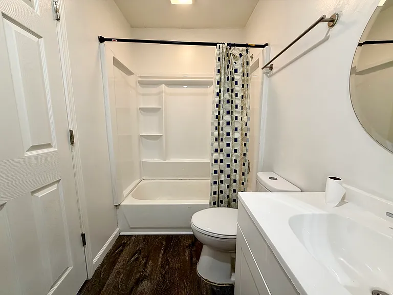 3632 Manslick Rd. — Photo 10
