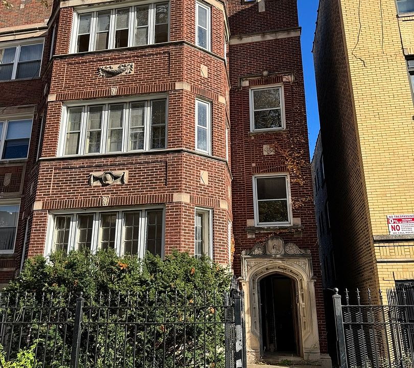 1st image of 7525 S Essex Ave