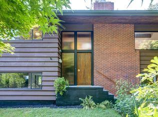 20625 4th Ave SW, Normandy Park, WA 98166