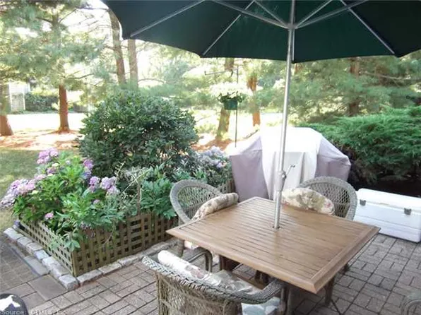 80 Seaview Ter Unit 28, Guilford, CT 06437