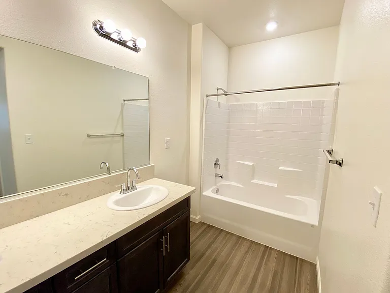Brand New - Del Rio Apartments — Photo 9