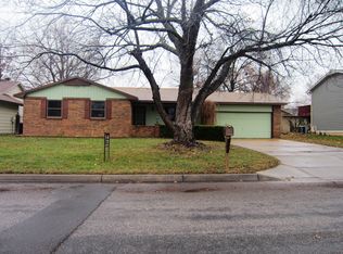 8313 W 17th St N, Wichita, KS 67212