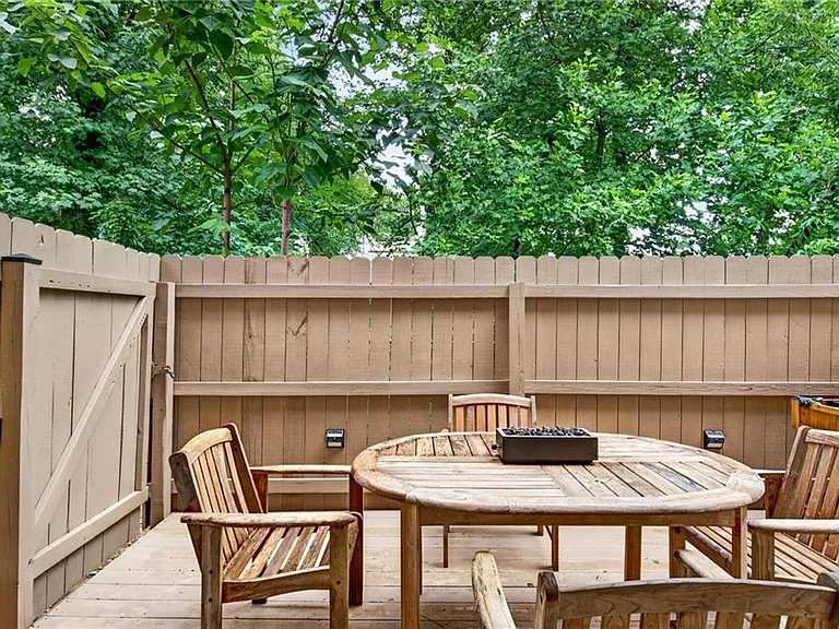 3140 Seven Pines Ct #106 — Photo 22
