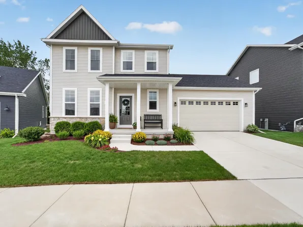 1120 Oak Knl, Sun Prairie, WI 53590
