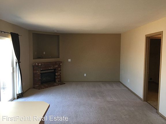 3rd image of 17414 90th Avenue Ct E