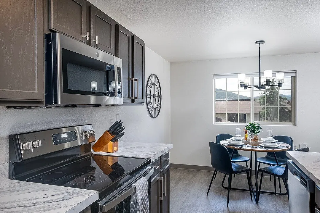 2 bed, 1.0 bath, $1,775 — Photo 1