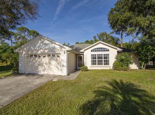 6804 Wadsworth Ter, Port Saint Lucie, FL 34952