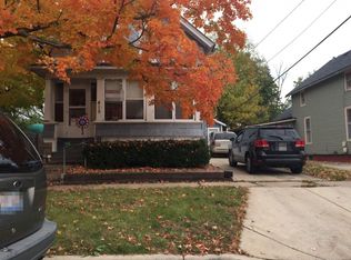 415 Woodruff St, Aurora, IL 60505