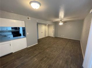 305 E Croslin St APT 111, Austin, TX 78752