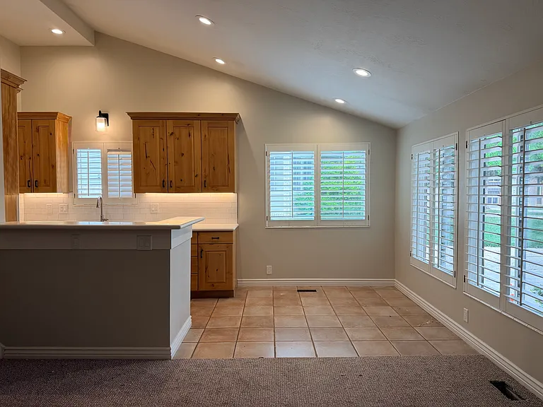 7635 S Coachman Cir — Photo 4