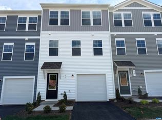 37 Laurin St, Charlottesville, VA 22902