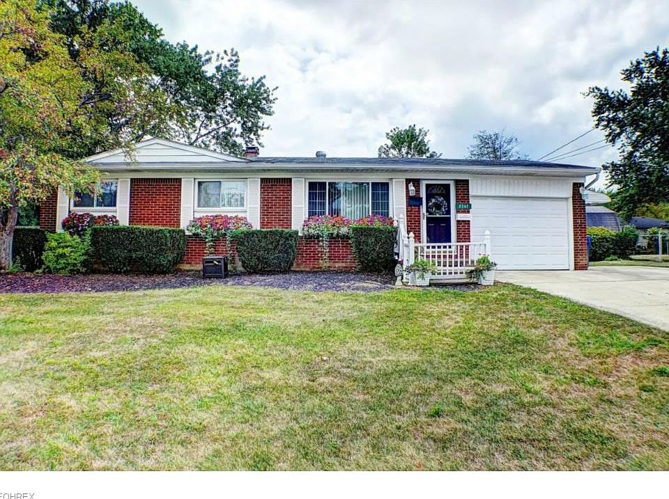 1st image of 2262 Bryn Mawr Dr