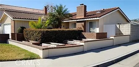 20371 Running Springs Ln — Photo 2