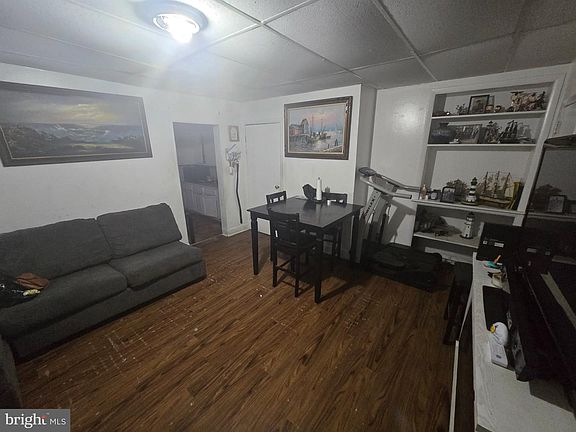 2nd image of 343 N Pearl St