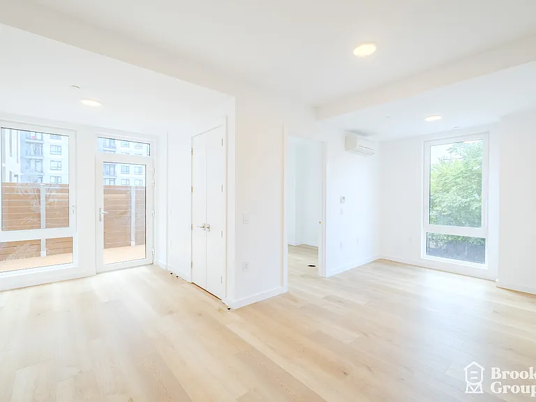 1889 Atlantic Ave #2A — Photo 6
