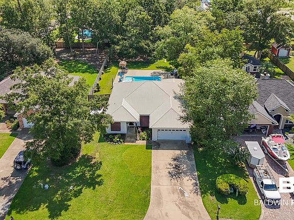 4th image of 4608 Coral Cir