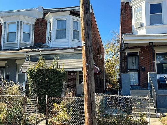 2nd image of 1542 N Robinson St
