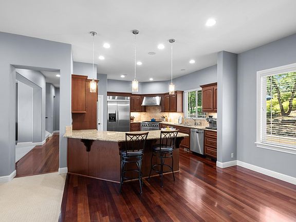 4th image of 9926 Spyglass Cir