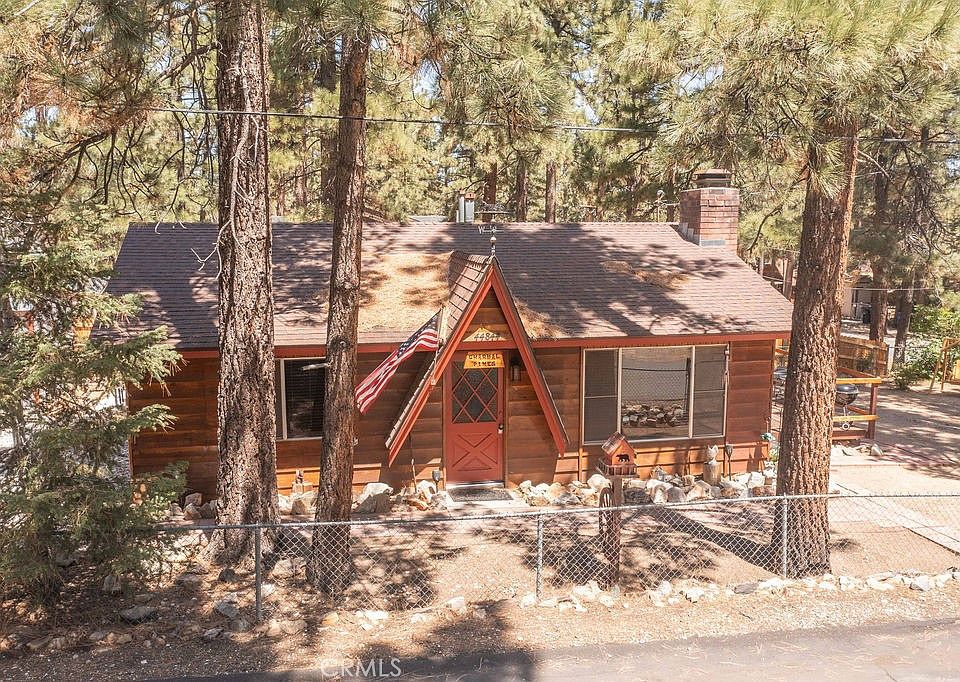 1st image of 44844 Manzanita Ln