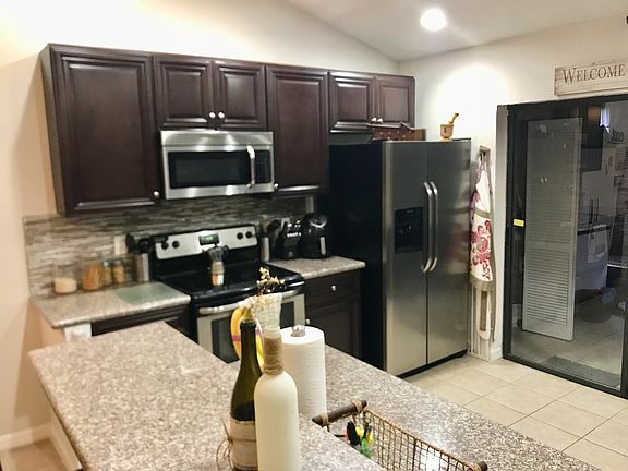 3rd image of 389 Douglas Way