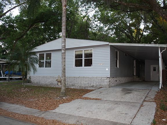 2nd image of 10513 Bay Hills Cir